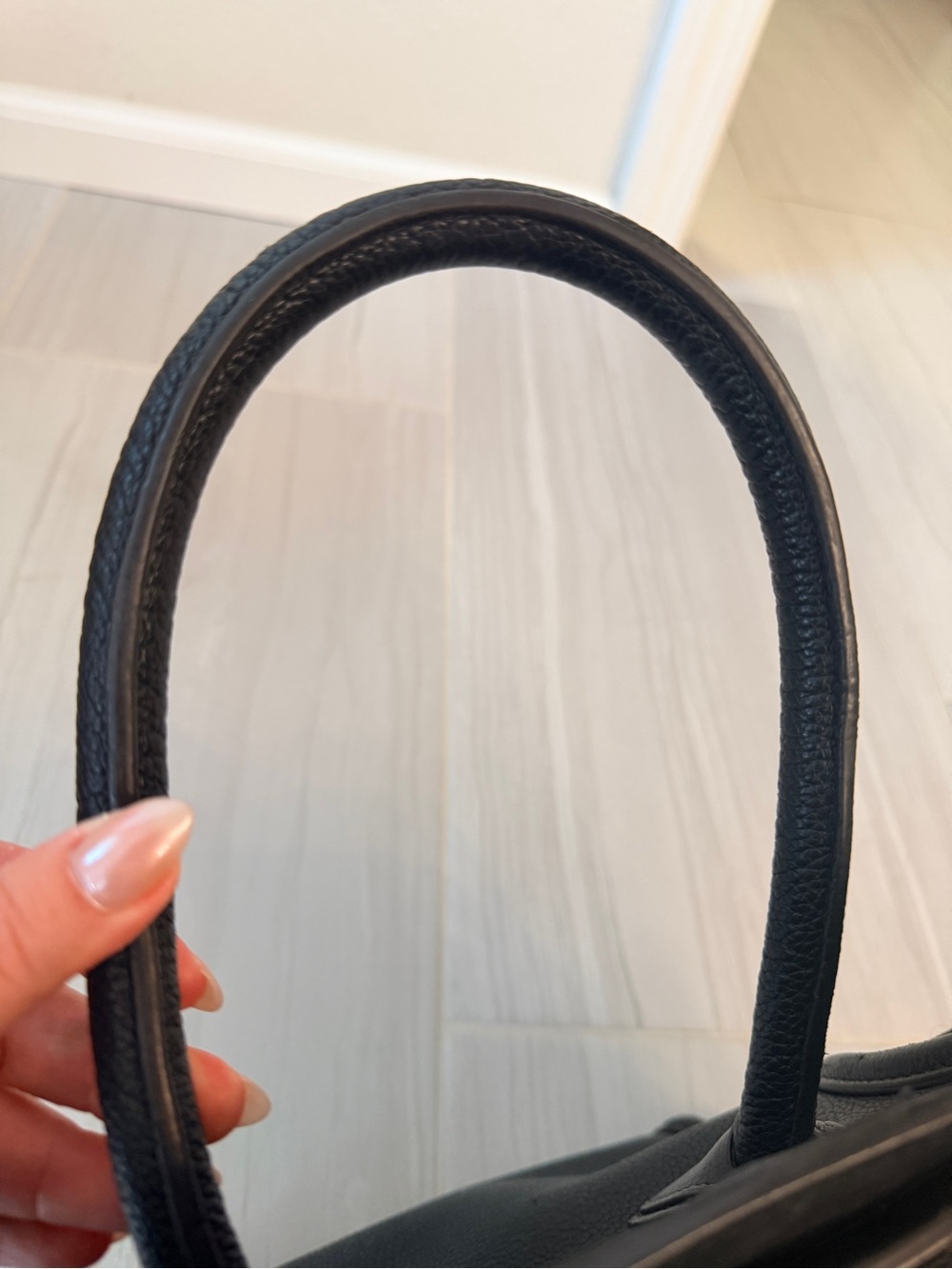 Celine Luggage Phantom Black with Silver Hardware - Picture 8 of 10